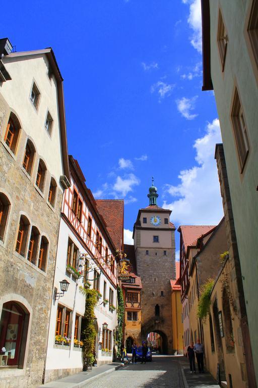 Gästehaus am weißen Turm Rothenburg ob der Tauber Exterior foto